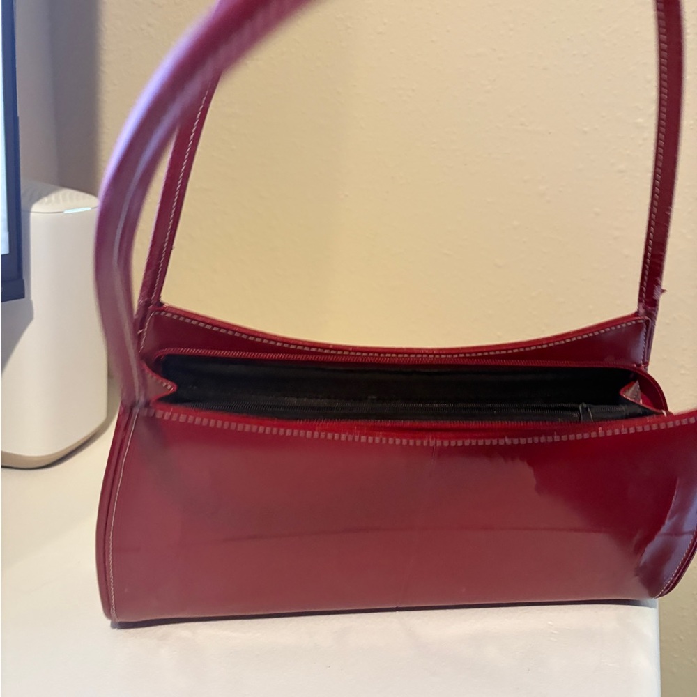 Elegant Red Women's Handbag